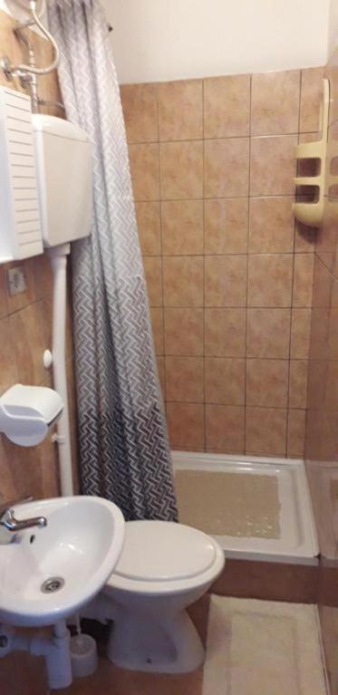 Apartament Mali Delfin Sveti Juraj Zewnętrze zdjęcie