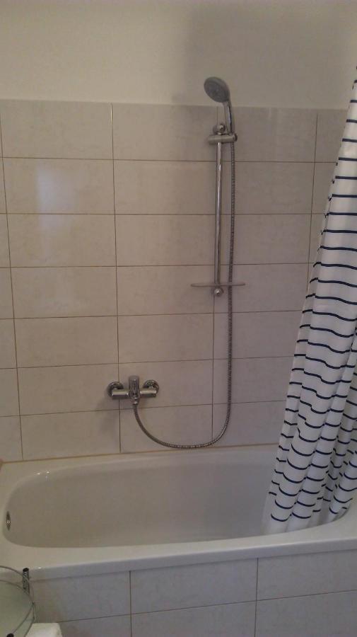 Apartament Mali Delfin Sveti Juraj Zewnętrze zdjęcie